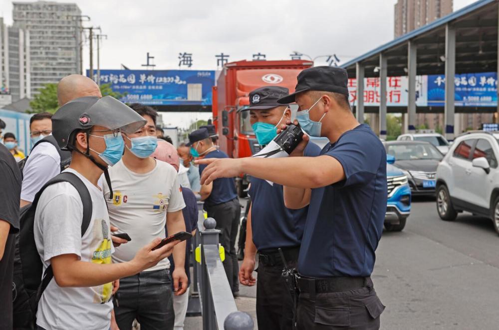 美国疫情最新动态指南